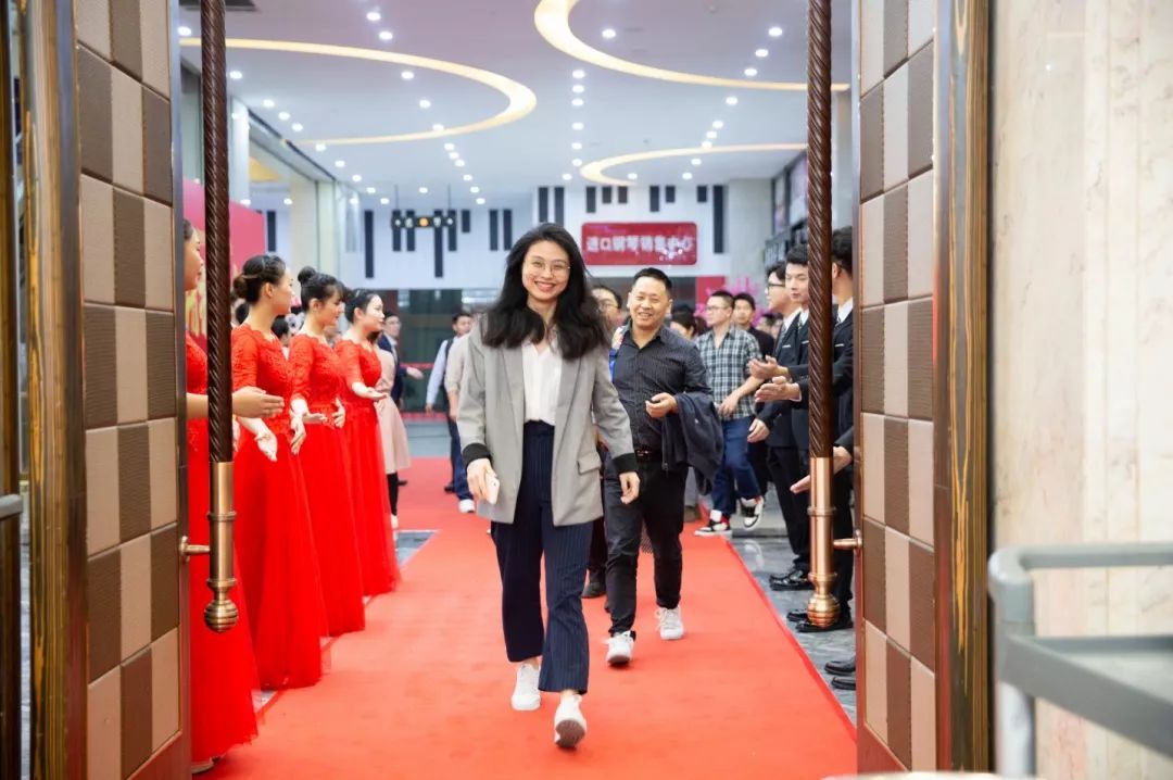 UGREEN巅峰娱乐官方网站-品质新体验,数码选巅峰娱乐官方网站