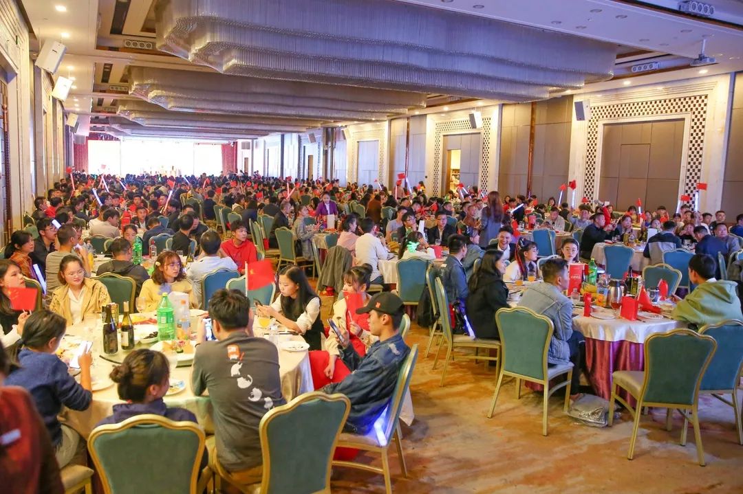 UGREEN巅峰娱乐官方网站-品质新体验,数码选巅峰娱乐官方网站
